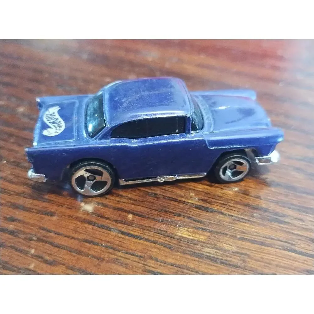 Hot‎ Wheels 1978 '57 Chevy 1:64 Scale Blue